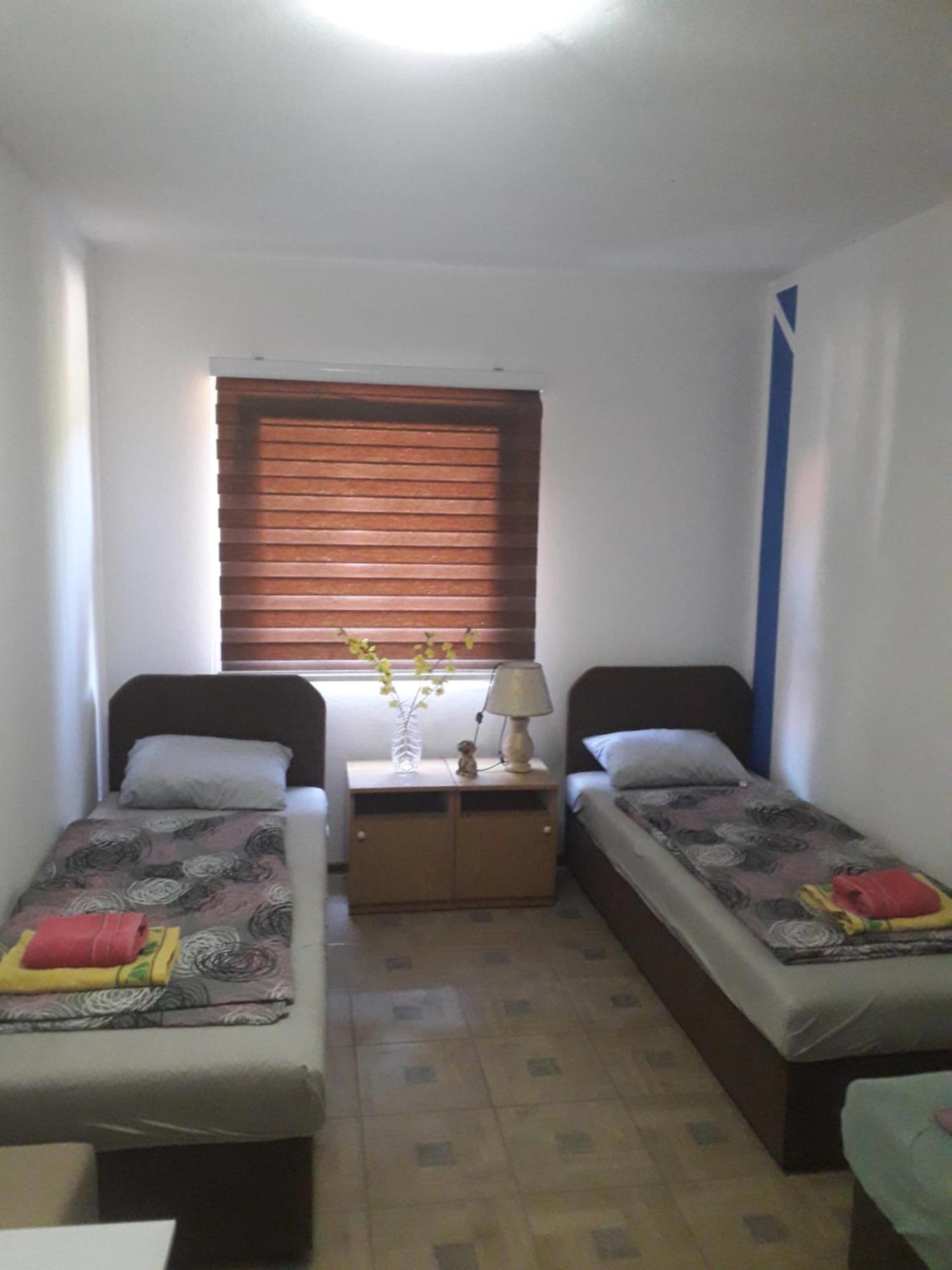 Hostel Topić Banja Luka Zimmer foto