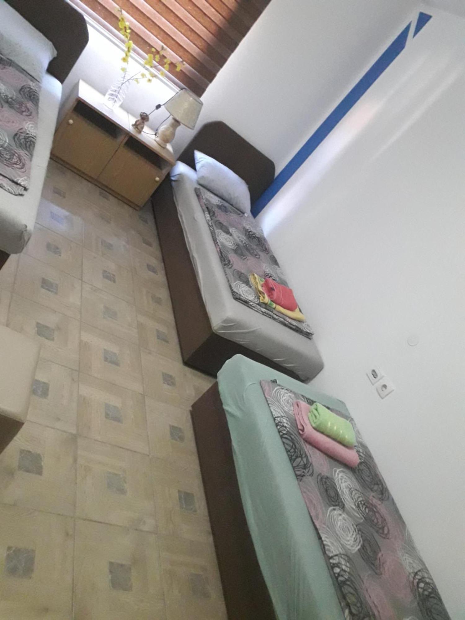 Hostel Topić Banja Luka Zimmer foto